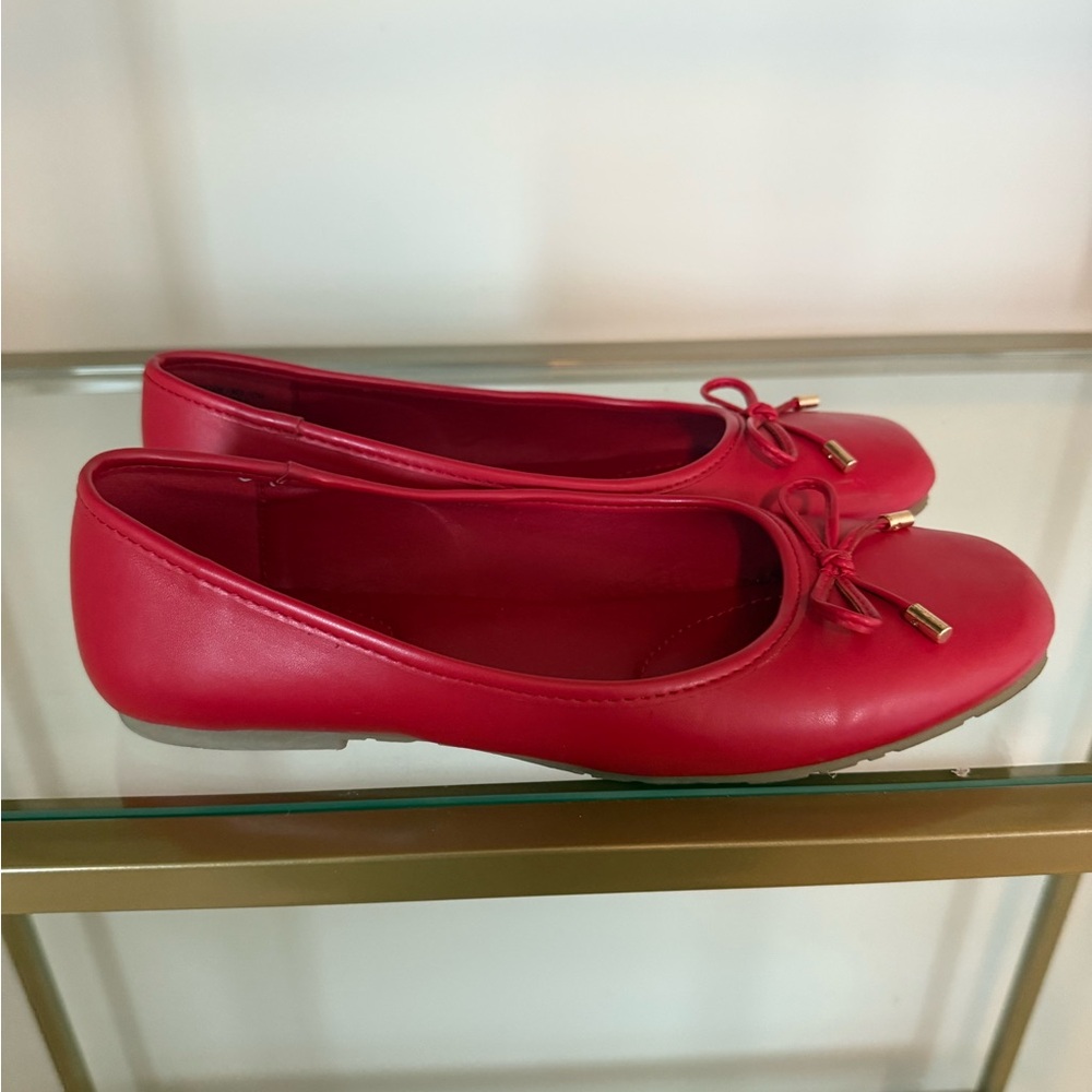 Kenneth Cole Reaction Red Flats & Loafers